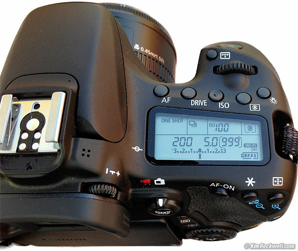 Canon 70D top LCD