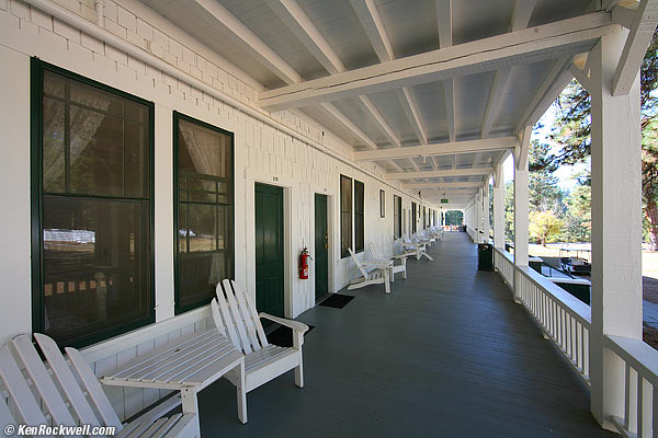 Wawona Hotel