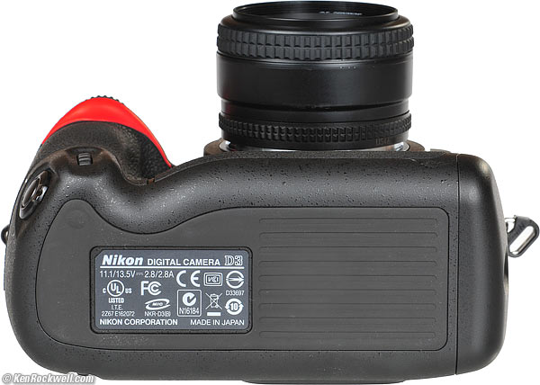 Nikon D3P bottom