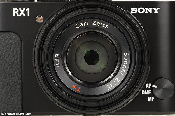 SOny RX1 Zeiss Sonnar 35mm f/2 diaphragm at f/4