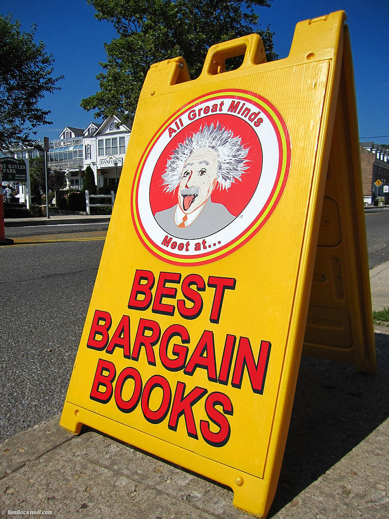 Best Bargain Books, Port Jefferson, New York, 3:36 PM.