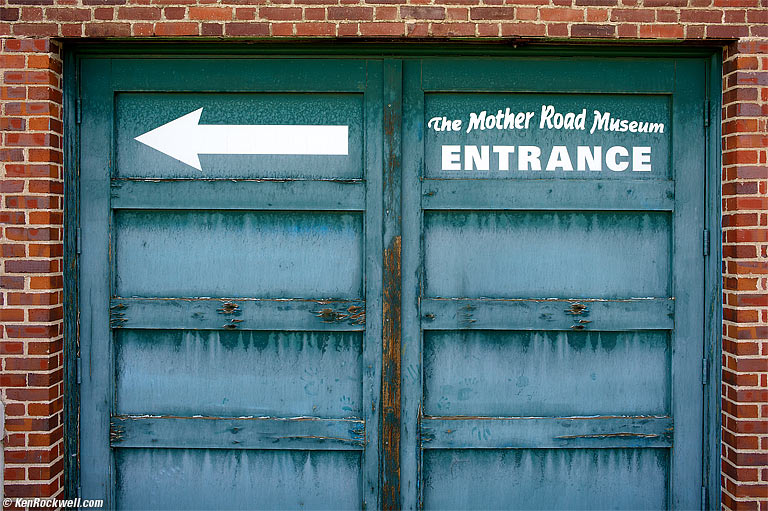 Mother Road Museum, 10:28 AM. (Auto ISO 160, Auto 1/90, 1965 LEICA SUMMICRON 35mm f/2.)