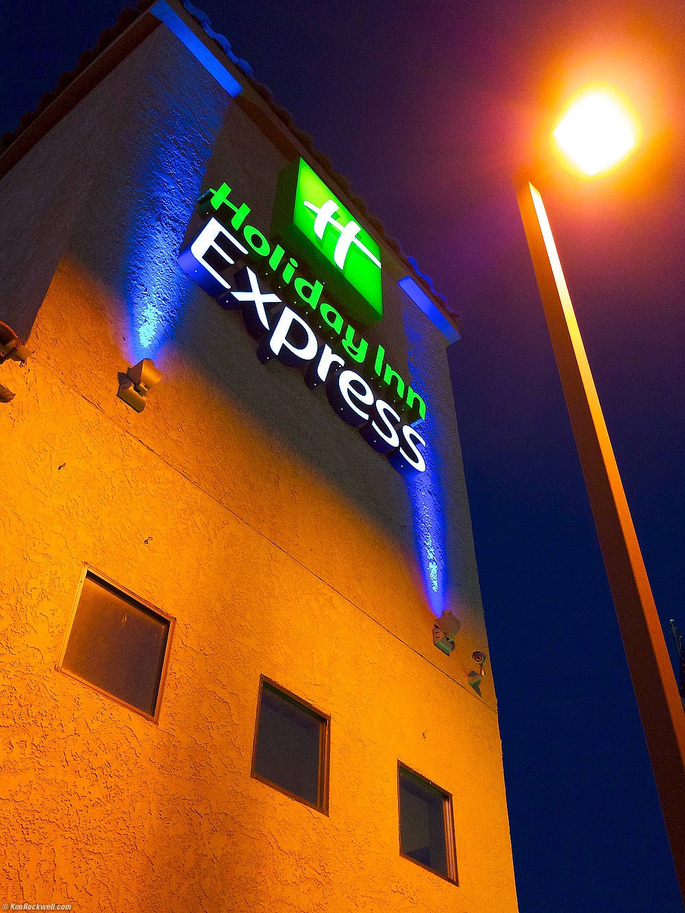 Holiday Inn Express, Barstow, CA