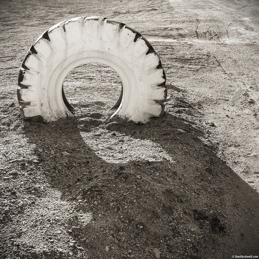 Glowing Tire of Hope, Amboy