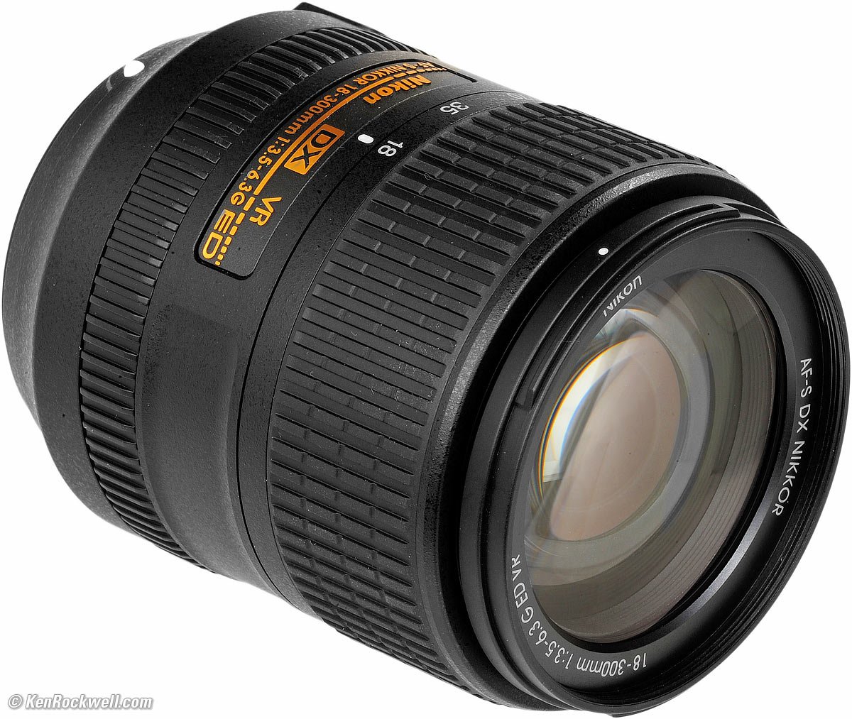 Nikon 18-300mm VR Review