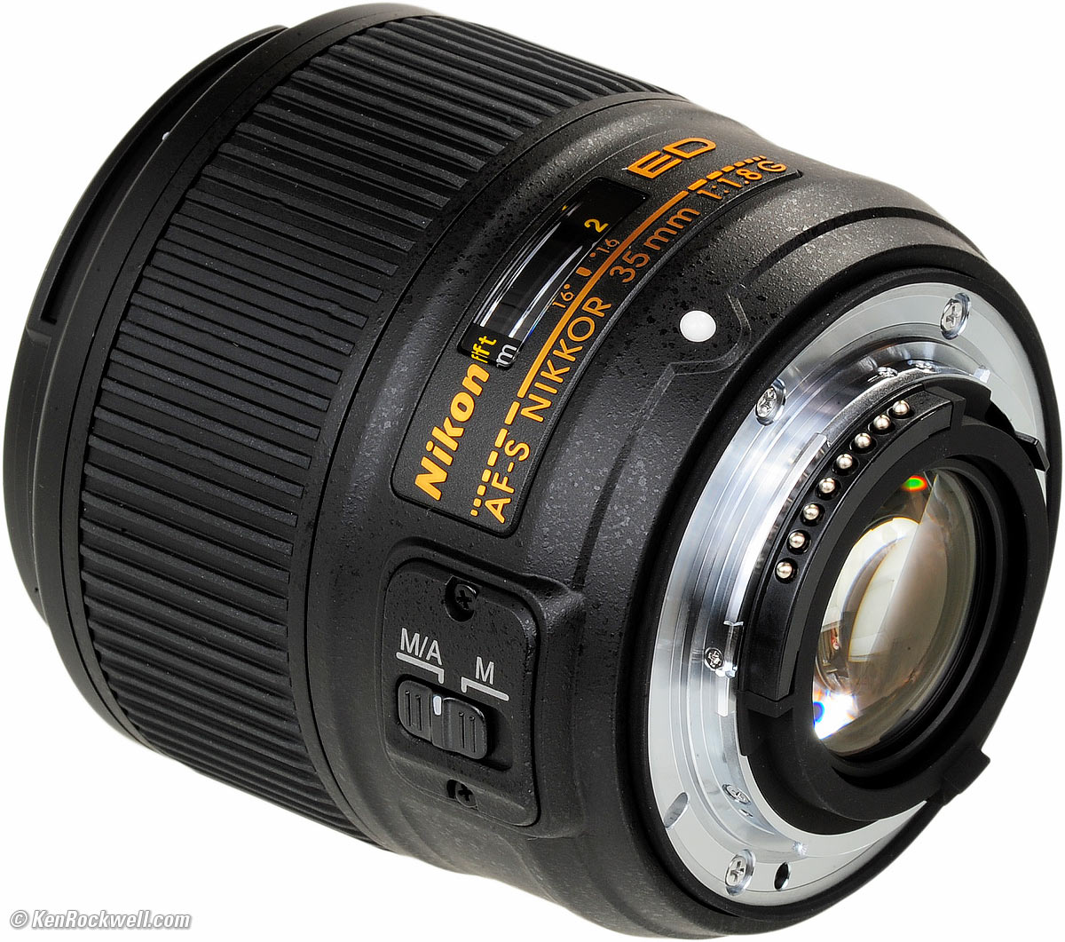 Nikon 35mm f/1.8 G FX Review