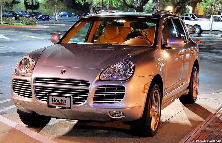 Porsche Cayenne Price, Images, colours, Reviews & Specs