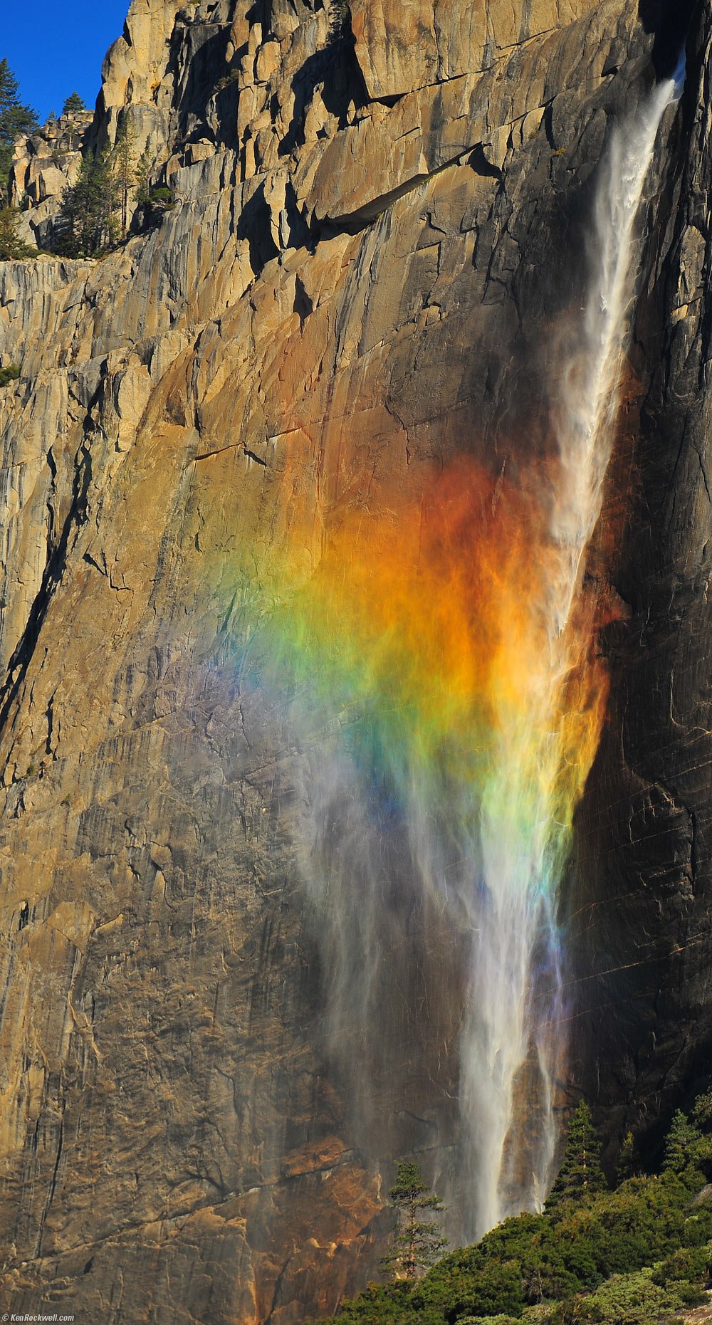 Rainbow, Yosemite Falls